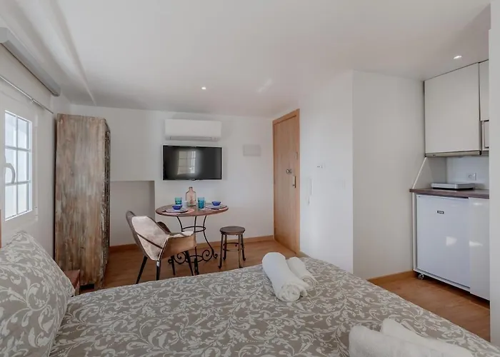 Alfama River View * Lisboa