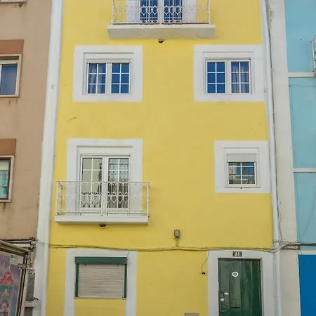 Alfama River View Лиссабон