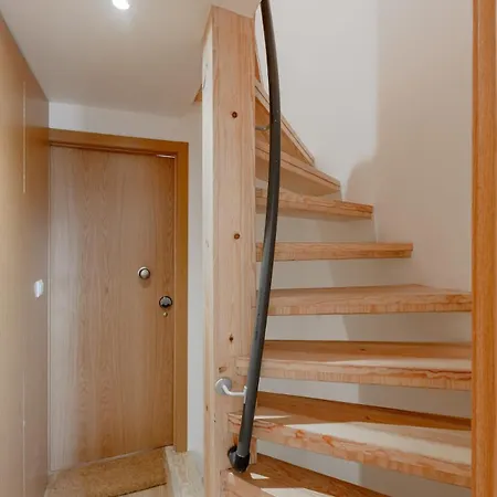 Alfama River View Апартаменты *